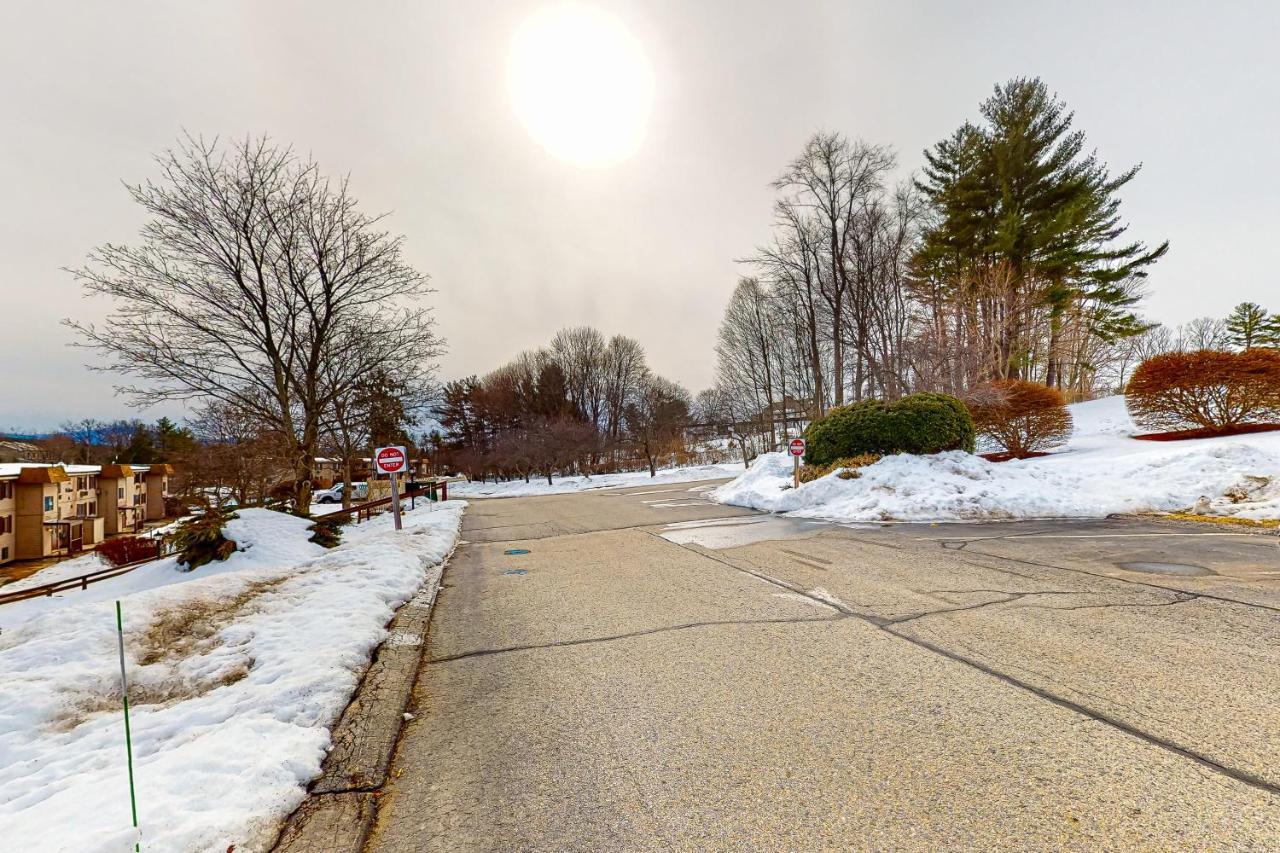 Lakeside Delight, Unit 423 Laconia Exterior photo